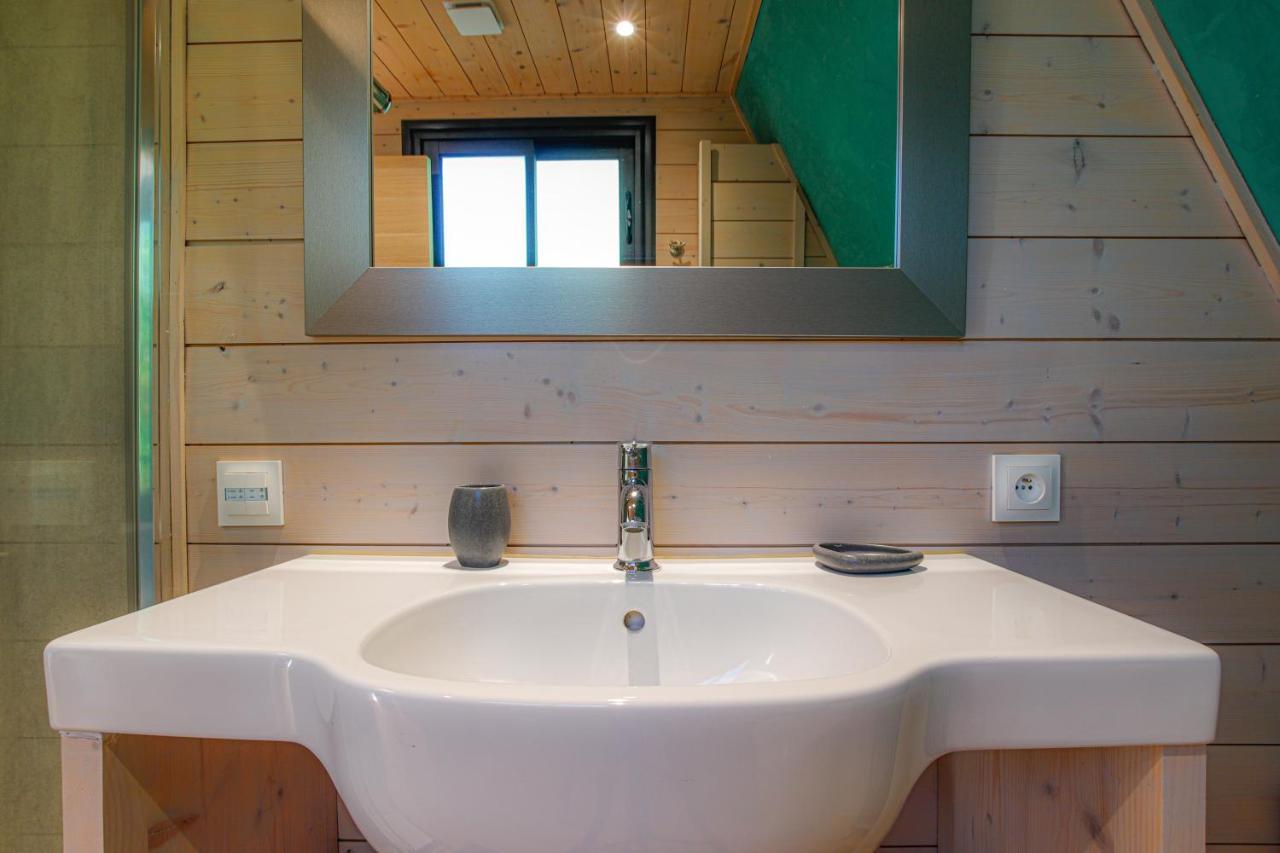 Maison Flottante - Houseboat - Baurech Insolite Exterior photo